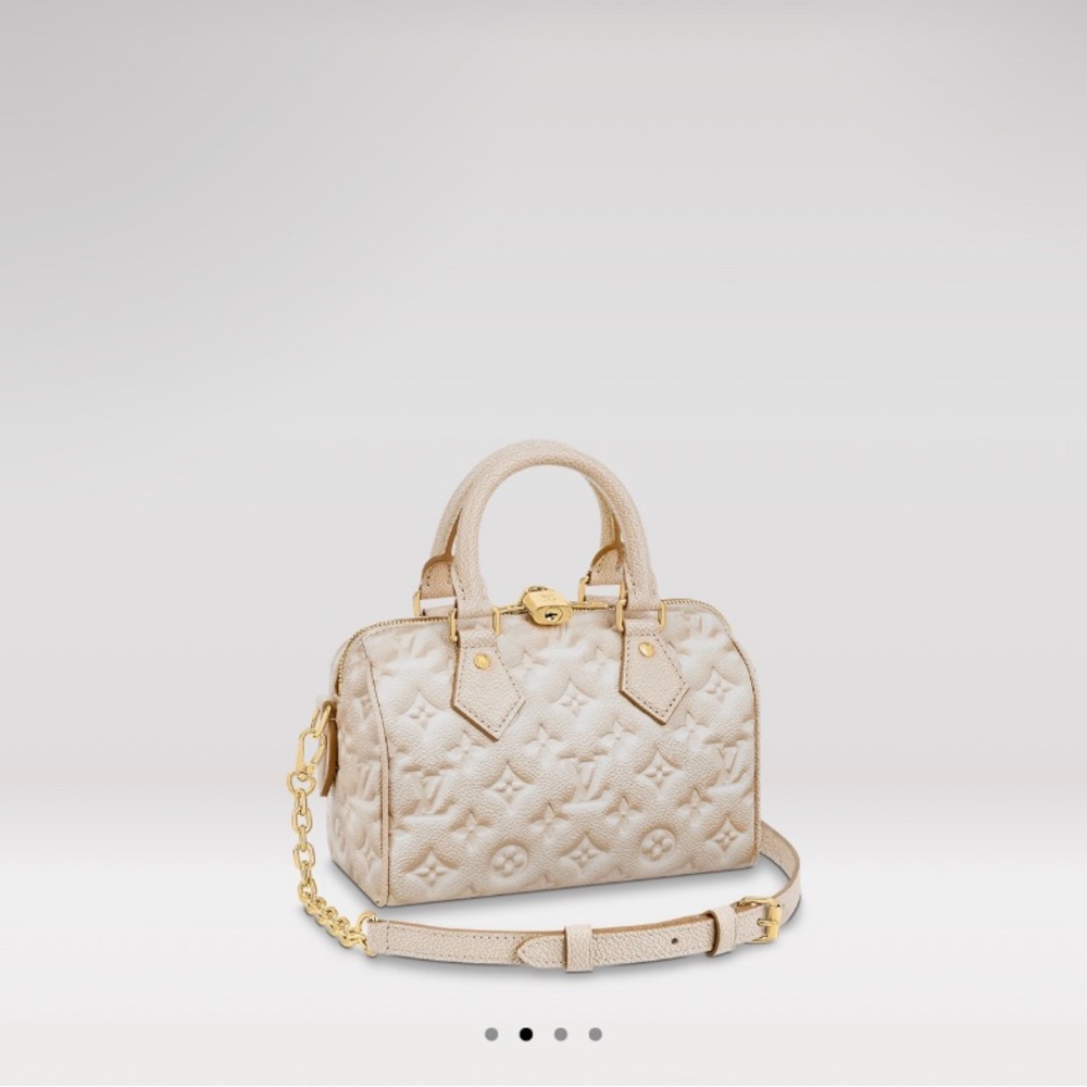 ❌SOLD!!❌ NEW Louis Vuitton speedy Bandouliere 20 beige clair